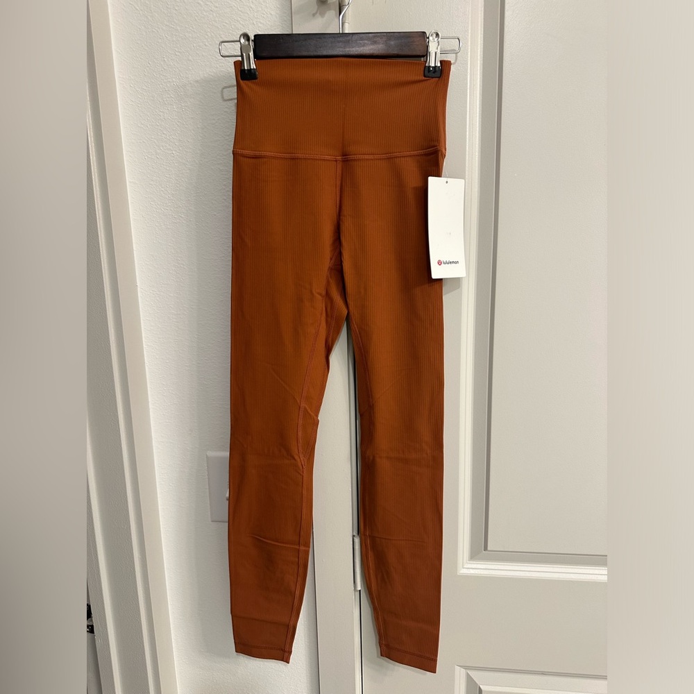 Lululemon align ribbed 28”